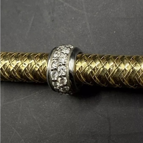 Stunning Roberto Coin 18k YG Primavera Interlocking diamond Necklace 16inch - Picture 9 of 13